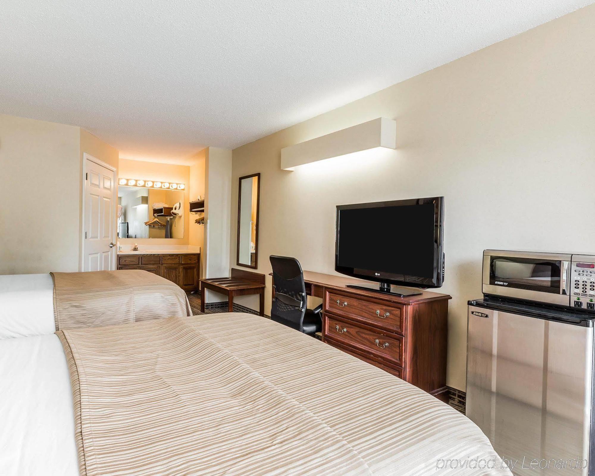 Quality Inn Trussville I-59 Exit 141 Exterior photo